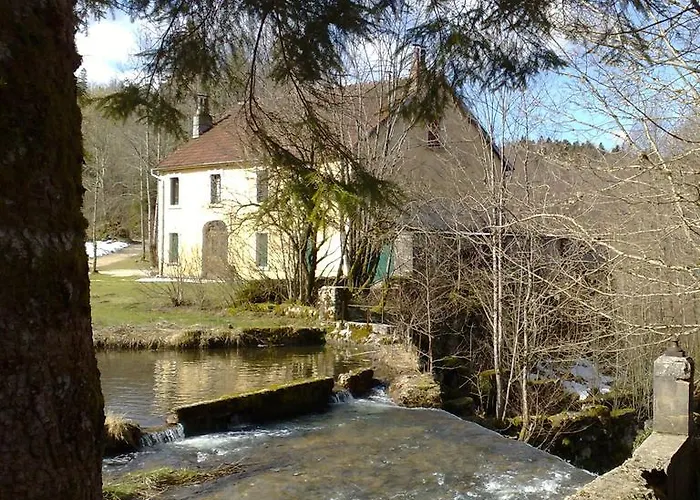 Au Moulin des Fées - Maison d'hôtes Cascades du Hérisson